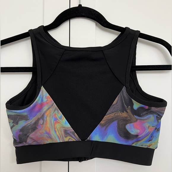 Oil spill effect sports bra - Picture 2 of 3